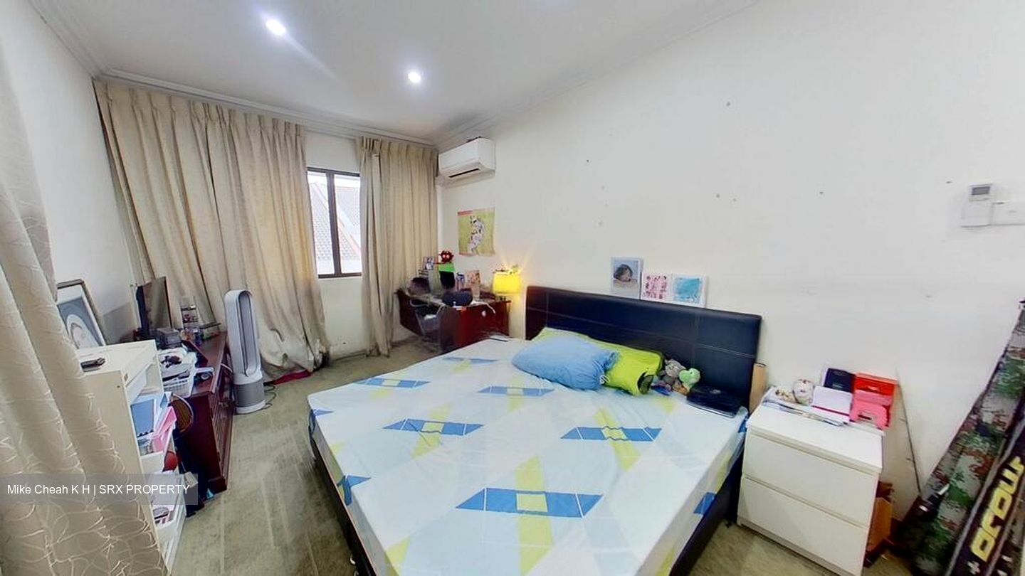 Glasgow Road (D19), Terrace #467057651